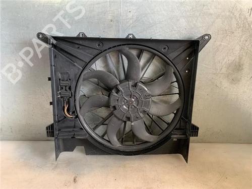 Used Radiator fan Radiator fan VOLVO XC90 I (275) D5 AWD (163 hp) 33731375 33731375