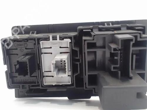 Switch RENAULT LAGUNA III (BT0/1) 2.0 dCi (BT01, BT08, BT09, BT0E, BT0K, BT12, BT1C, BT1D,... | BP15517693I30 