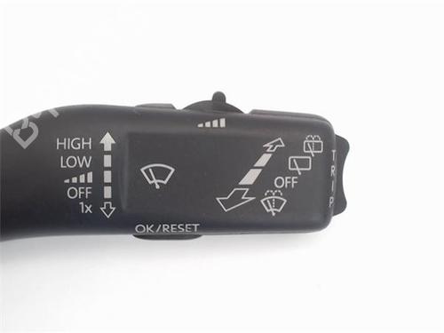 Switch SEAT LEON (1P1)  | BP13043708I30 