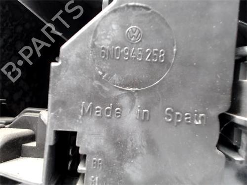 Right taillight VW POLO III (6N1) 75 1.6 | BP12206931C35 
