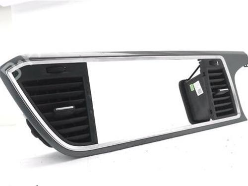 Grill SEAT ATECA (KH7, KHP) 1.5 TSI | BP37261163C40 - Image 3