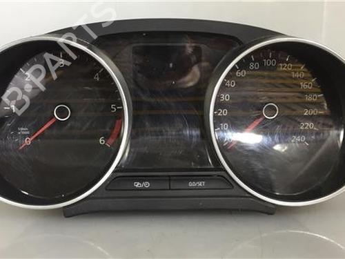 Compteur de vitesse VW POLO V (6R1, 6C1) 1.4 TDI (90 hp) 9696566