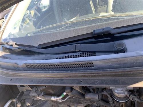 front-windshield-wiper-arm-kia-ceed-sw-ed-2007-2008-2009-2010-2011-2012-32417588 main image