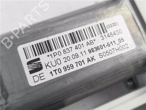 Left front window motor SEAT LEON (1P1) 1.6 TDI | BP33730263E21 - Image 8