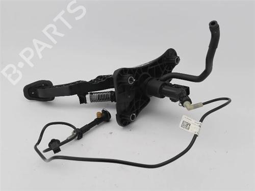 Clutch pedal RENAULT CLIO V (B7_)  | BP22201552I13 