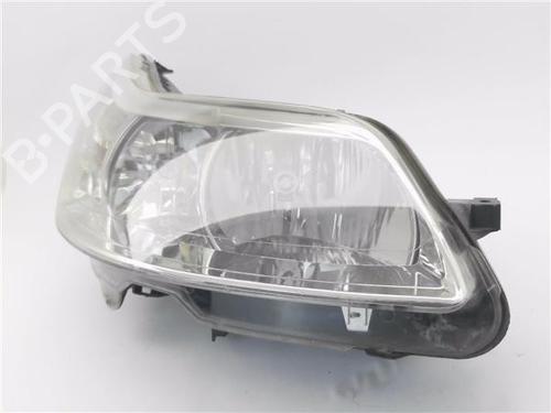 Phare droit CITROËN C4 Coupe (LA_) 1.6 16V (109 hp) 31850065
