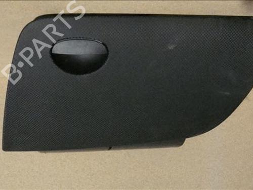 Used Glove box SEAT ALTEA (5P1) 1.4 TSI (125 hp) 12112067