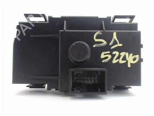 Switch BMW 1 (E81) 120 d | BP13533099I30 