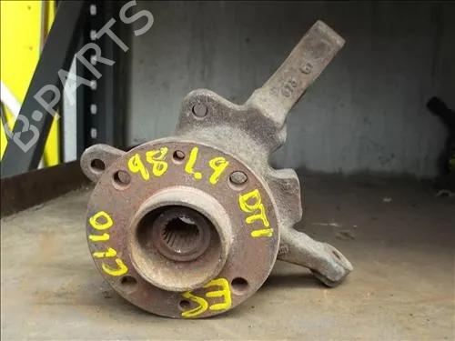 Used Left front steering knuckle RENAULT CLIO II (BB_, CB_) [1998-2016]  14334844