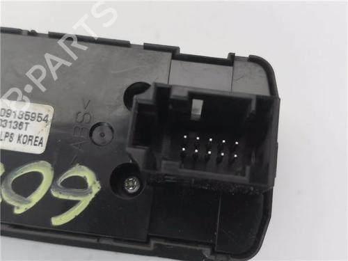 Left front window switch OPEL VECTRA C (Z02)  | BP26587682I27 