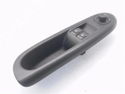 Used Left front window switch RENAULT CLIO II (BB_, CB_) [1998-2016]  31206886