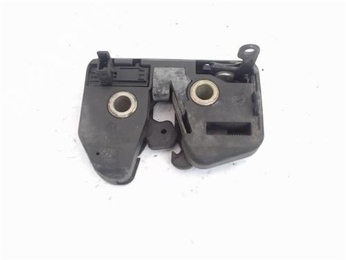 Tailgate lock VW POLO (6N2) 1.4 | BP9684746C101 