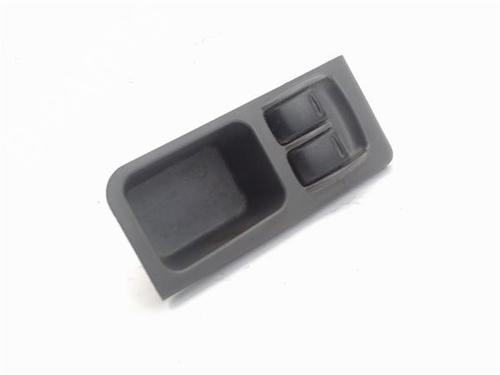 Used Left front window switch DAEWOO LANOS (KLAT) [1997-2025]  17629630