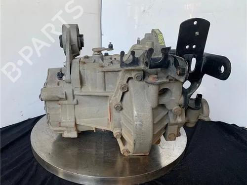 Gearbox CHRYSLER VOYAGER IV (RG, RS) | BP15684361M3