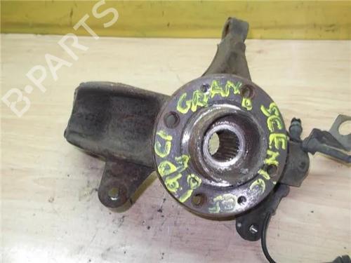 Used Left front steering knuckle RENAULT SCÉNIC II (JM0/1_) [2003-2010]  14336911