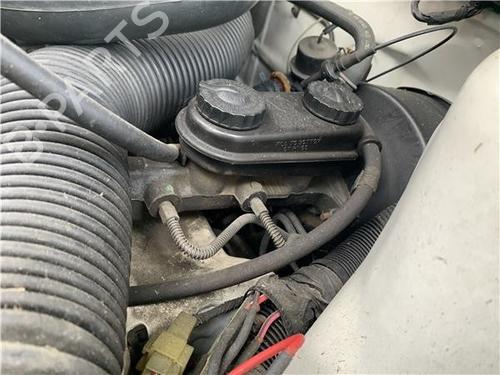 Brake master cylinder CHRYSLER LE BARON Coupe 3.0 i V6 | BP32418893M77