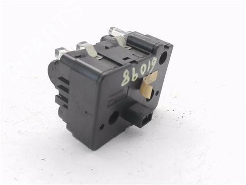 Headlight switch VOLVO XC90 I (275) D5 AWD | BP33731390I24 - Image 4