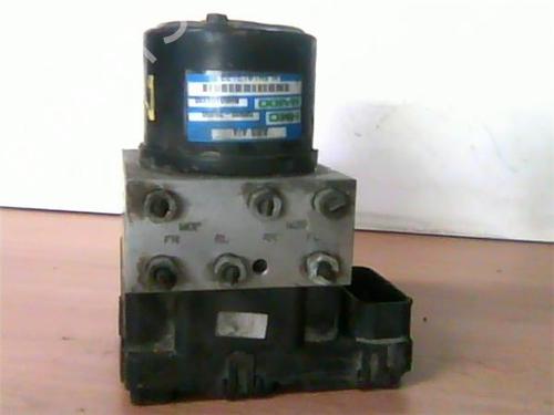 Used ABS pump HYUNDAI SANTA FÉ I (SM) 2.0 CRDi (113 hp) 12597890