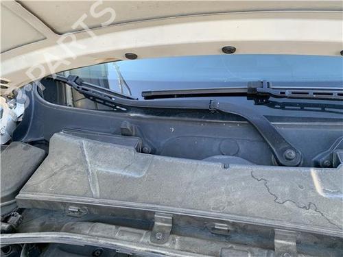 Front windshield wiper arm BMW 3 (E90) 330 d | BP32418678C143