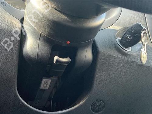 BP32417683O1 main image