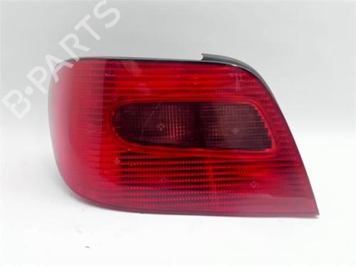 Używane Lampa tylna lewa CITROËN XSARA (N1) [1997-2005]  13050117
