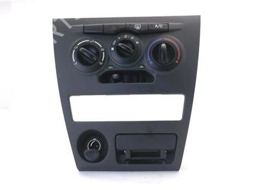 Used Climate control Climate control 37260988 37260988