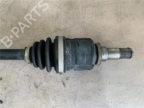 Left front driveshaft TOYOTA YARIS (_P9_)  | BP15548032M38 