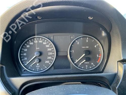 Instrument cluster BMW 3 (E90) 330 d | BP32418702C47