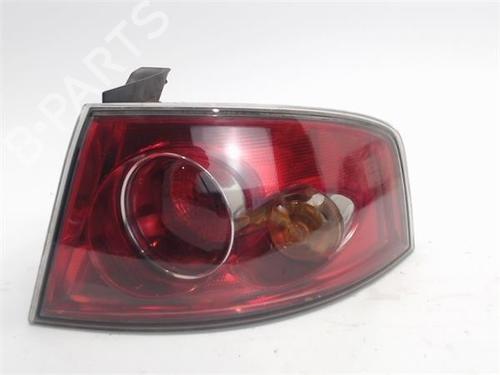 Used Right taillight SEAT IBIZA III (6L1) [2002-2009]  13052222