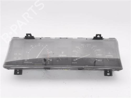 Used Instrument cluster NISSAN TERRANO I (WD21) 2.7 TD 4WD (LBYD21) (99 hp) 30981199