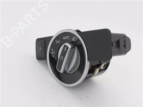 Switch MERCEDES-BENZ B-CLASS Sports Tourer (W246, W242) B 200 CDI (246.201) | BP29281183I30 