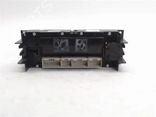 AC Styreenhet / Manøvreringsenhet SKODA OCTAVIA I Combi (1U5)  | BP13056044I5 