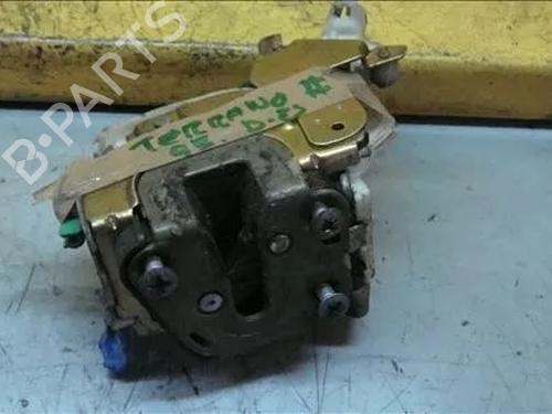 Used Front left lock NISSAN TERRANO II (R20) 2.7 TD 4WD (101 hp) 11362427