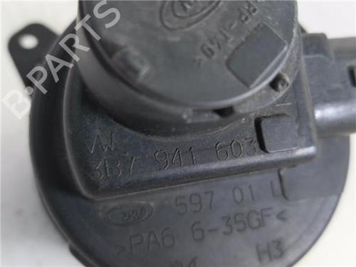 Venstre  Fortil Tågelygte VW PASSAT B5.5 Variant (3B6) 1.9 TDI | BP24038127C30 
