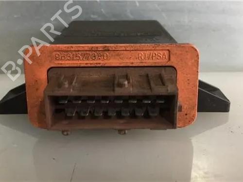 Fuse box PEUGEOT EXPERT Van (222) 1.9 D 70 | BP9696257E1 