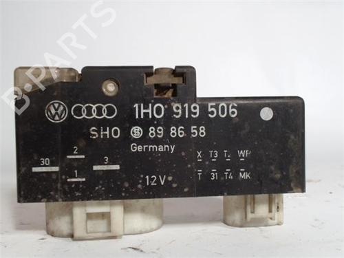 Fuse box SEAT IBIZA II (6K1)  | BP13050184E1 