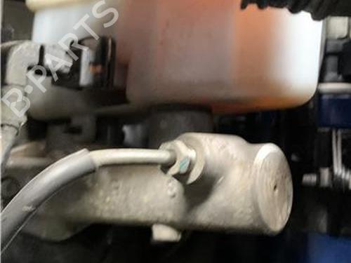 Used Brake master cylinder Brake master cylinder KIA SPORTAGE II (JE_, KM_) 2.0 CRDi 4WD (140 hp) 33730108 33730108