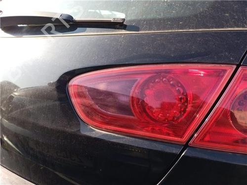 right-tailgate-light-seat-leon-1p1-2005-2006-2007-2008-2009-2010-2011-2012-2013-32417567 main image