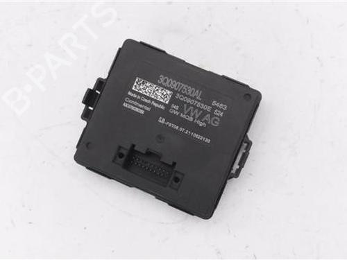 electronic-module-seat-ateca-kh7-khp-2016-37260980 main image