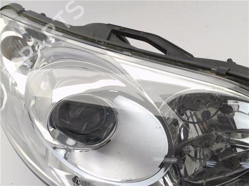 Right headlight PEUGEOT 407 (6D_) 2.0 HDi 135 (6DRHRH, 6DRHRE, 6DRHRG, 6DRHRJ) | BP22765593C29 