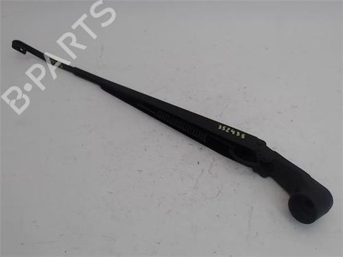 Used Front windshield wiper arm MITSUBISHI PAJERO PININ I (H6_W, H7_W) 1.8 (H76W, H66W) (114 hp) 18166429