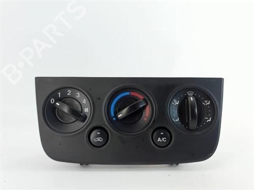 Used Climate control FORD FIESTA V (JH_, JD_) 1.25 16V (75 hp) 10353143