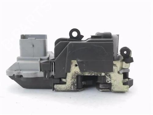 Front left lock CITROËN XSARA PICASSO (N68) 2.0 HDi | BP24869610C98 
