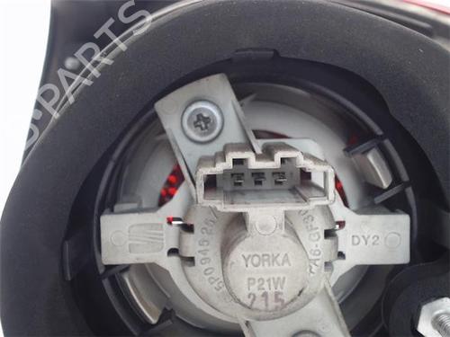 Left taillight SEAT TOLEDO III (5P2)  | BP13052026C34 