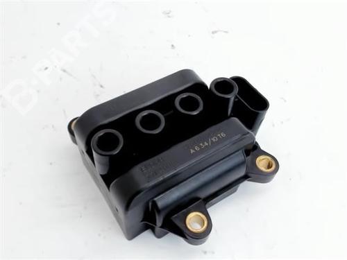 Ignition coil RENAULT TWINGO II (CN0_) 1.2 (CN0D) (58 hp) 10735859