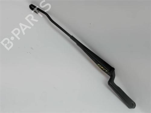 Used Front windshield wiper arm VW POLO III (6N1) 50 1.0 (50 hp) 14342007
