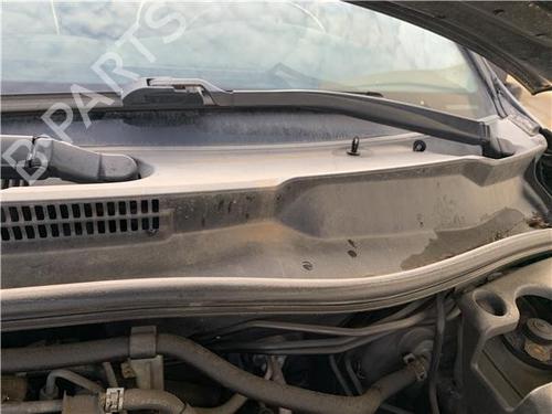 Used Front wiper motor LEXUS IS II (_E2_) 220d (ALE20) (177 hp) 31207261