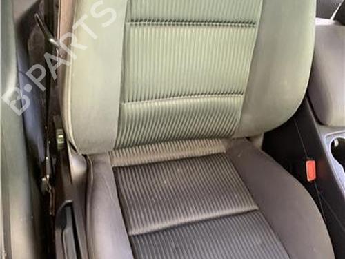 Right front seat AUDI A4 B8 Avant (8K5) 2.0 TDI | BP32418342C16 