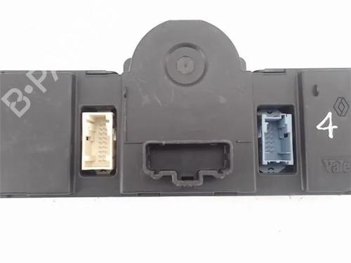 Climate control RENAULT SCÉNIC II (JM0/1_)  | BP13051132I5 