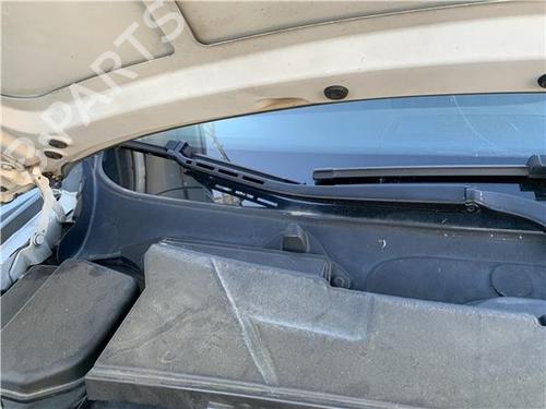 Front windshield wiper arm BMW 3 (E90) 330 d | BP32418678C143